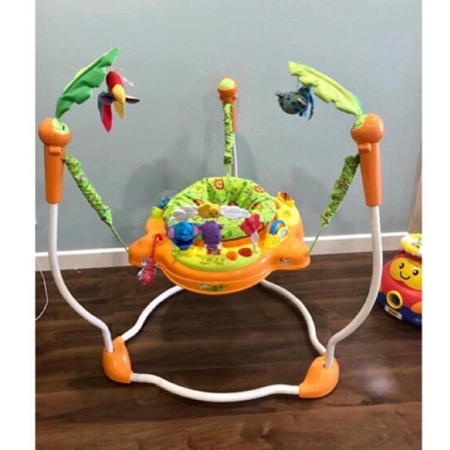 cho-thue-jumperoo-o-da-nang